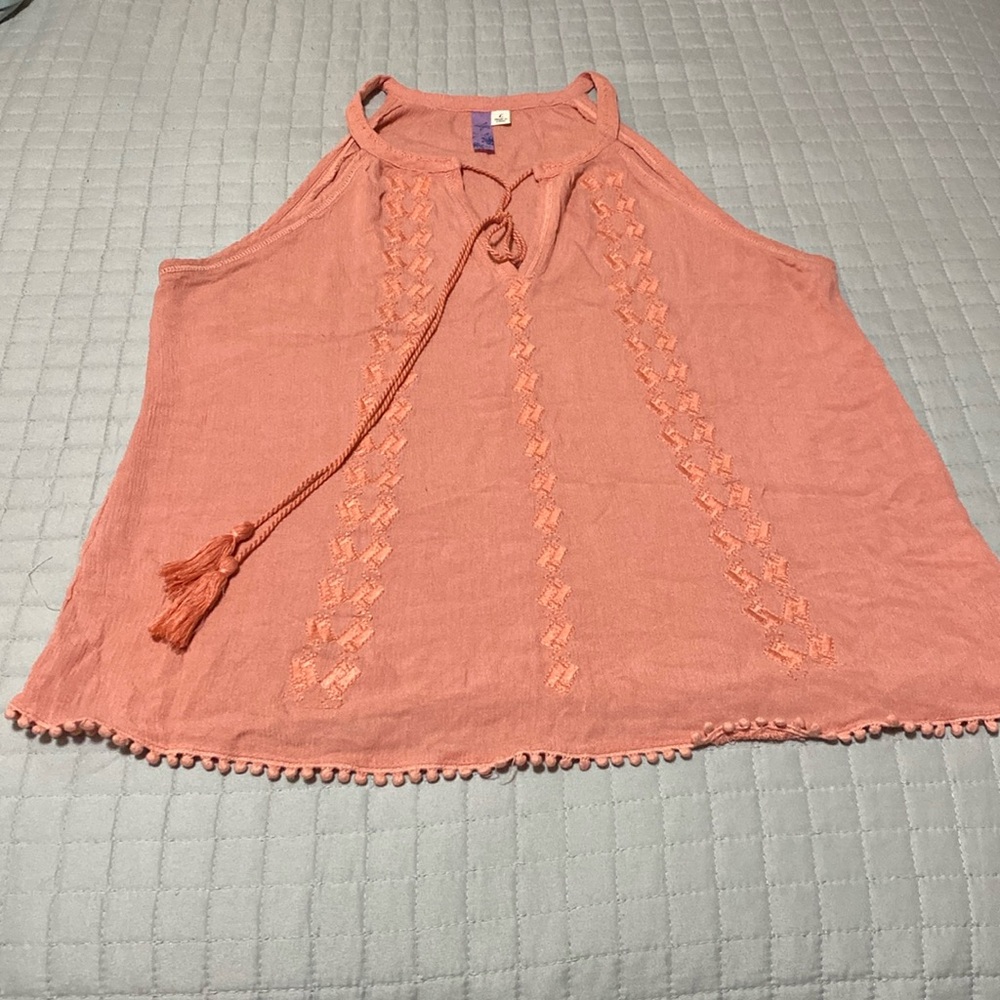 Alya Women’s Split V-neck Sleeveless Top | Size: Large
